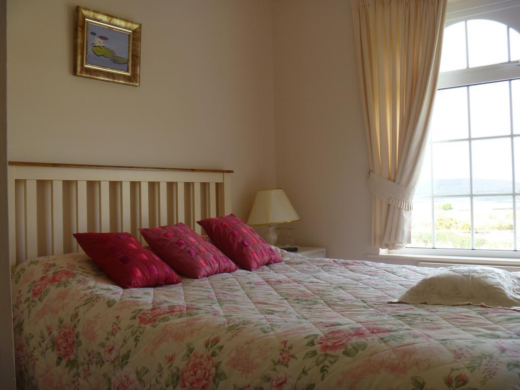 Sea Breeze Bed And Breakfast Cahersiveen Room photo